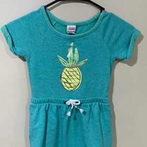 Shirt sleeve, girls size 6/6x dress